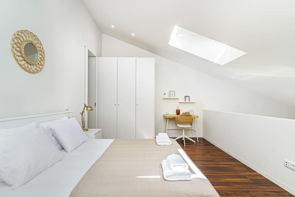 Bombarda Apartments IV By Innkeeper Porto Bagian luar foto