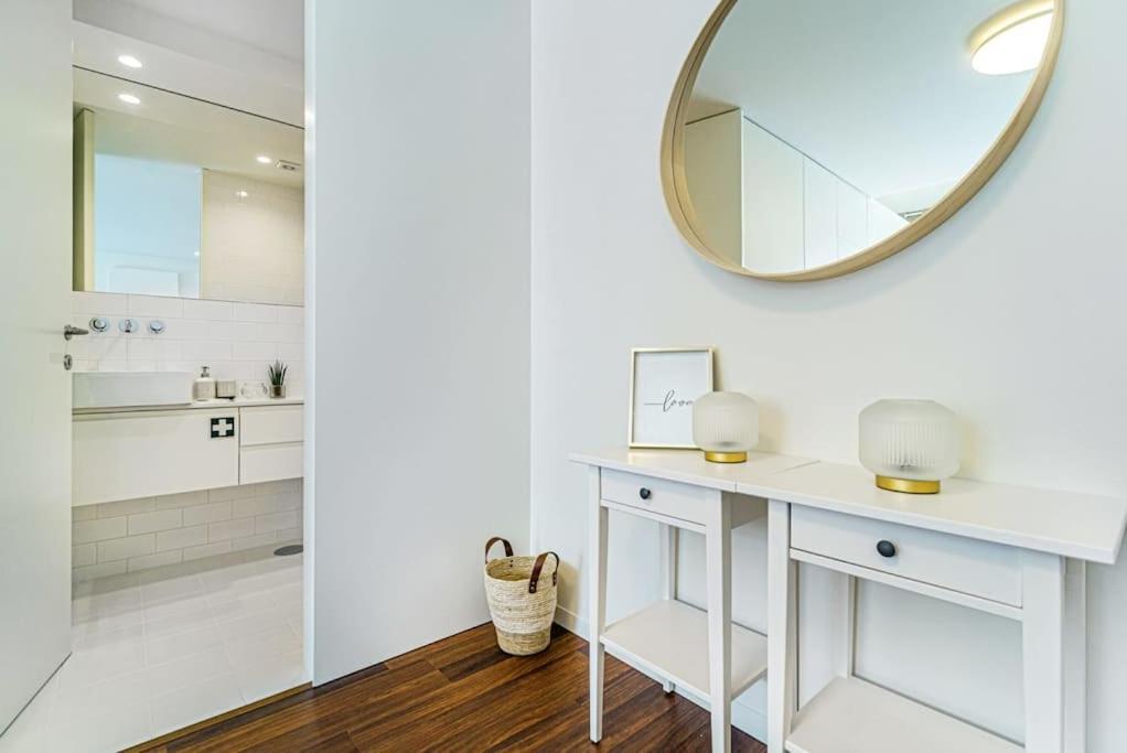 Bombarda Apartments IV By Innkeeper Porto Bagian luar foto