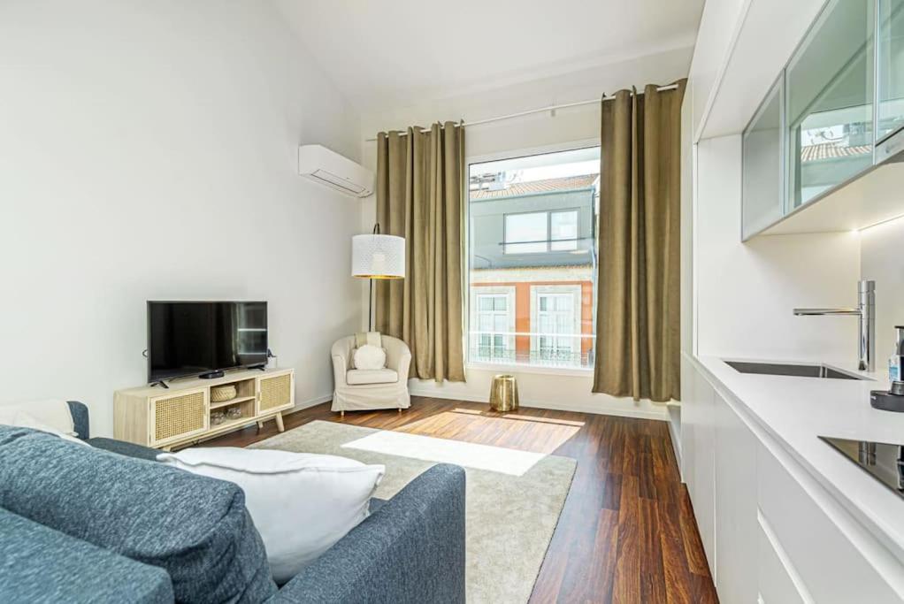 Bombarda Apartments IV By Innkeeper Porto Bagian luar foto